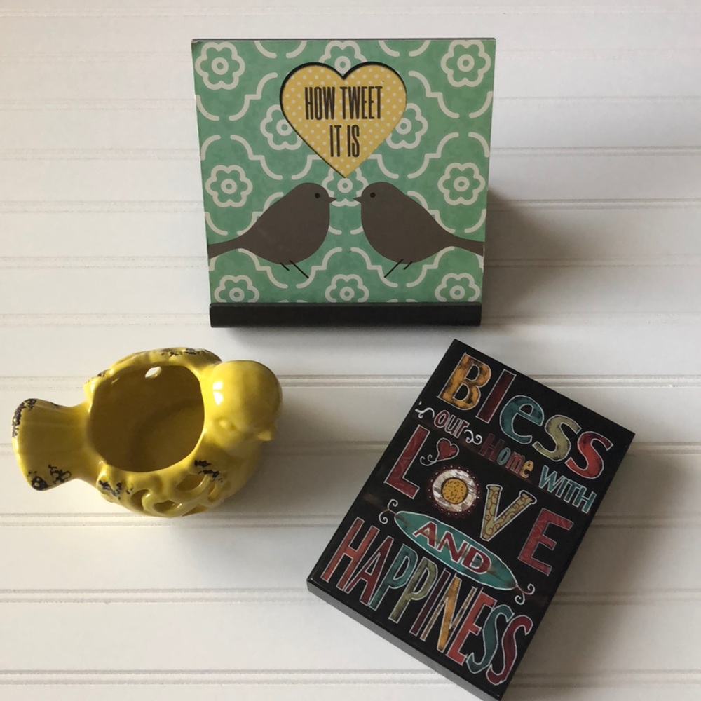Home Decor Bundle How Tweet It  Is NWOT Q